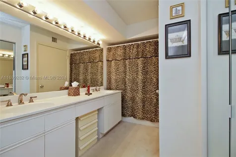 3400 NE 192nd Street Aventura FL 33180