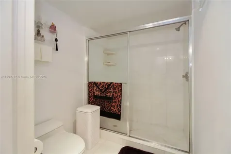 3400 NE 192nd Street Aventura FL 33180