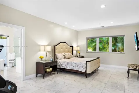 511 Madeira Avenue Coral Gables FL 33134