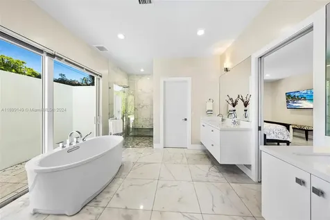 511 Madeira Avenue Coral Gables FL 33134