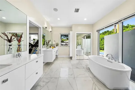 511 Madeira Avenue Coral Gables FL 33134