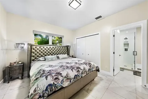 511 Madeira Avenue Coral Gables FL 33134