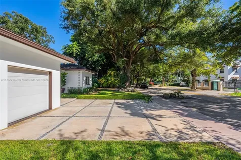 511 Madeira Avenue Coral Gables FL 33134