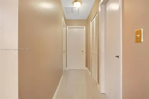 7315 NW 48th Street Lauderhill FL 33319