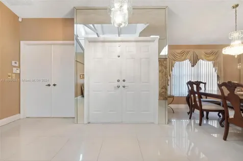7315 NW 48th Street Lauderhill FL 33319
