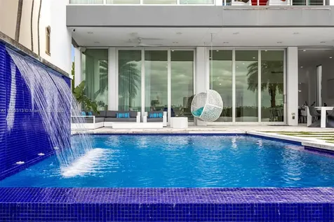 323 Atlantic Avenue Sunny Isles Beach FL 33160