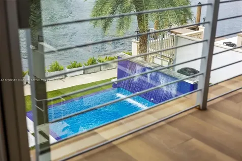 323 Atlantic Avenue Sunny Isles Beach FL 33160