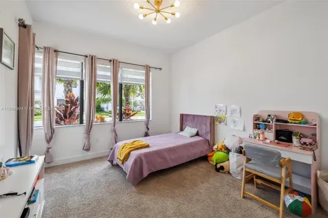 8067 White Wave Terrace Boca Raton FL 33496