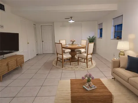 2192 NE 171st Street North Miami Beach FL 33162