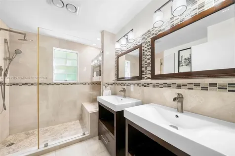 16340 SW 89th Place Palmetto Bay FL 33157
