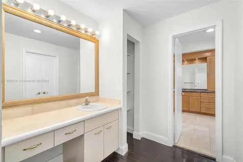 16340 SW 89th Place Palmetto Bay FL 33157