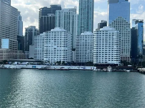 905 Brickell Bay Drive Miami FL 33131