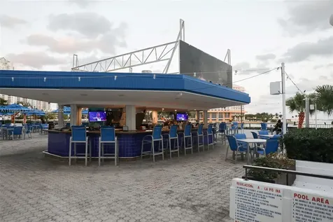 905 Brickell Bay Drive Miami FL 33131