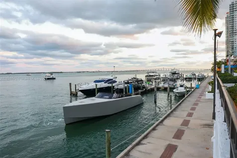 905 Brickell Bay Drive Miami FL 33131