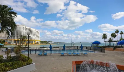905 Brickell Bay Drive Miami FL 33131