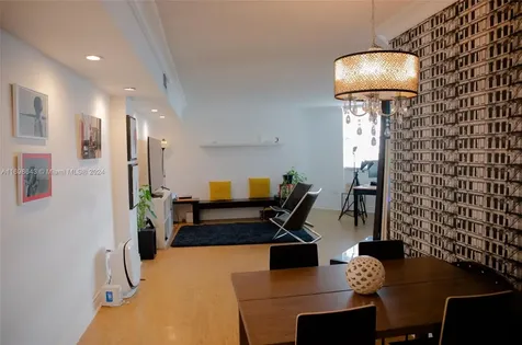 905 Brickell Bay Drive Miami FL 33131