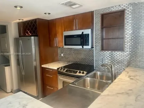 770 Claughton Island Drive Miami FL 33131