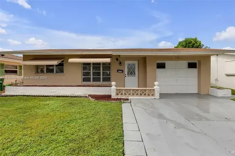 4710 NW 49th Place Tamarac FL 33319