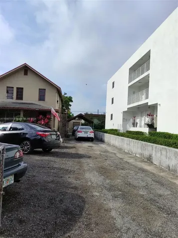 536 SW 3rd Street Miami FL 33130