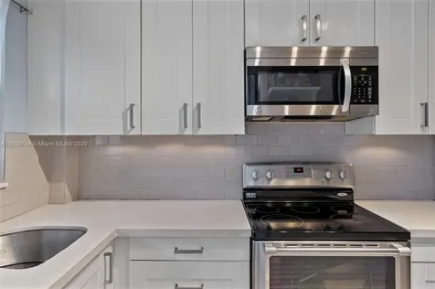 501 Blue Heron Drive Hallandale Beach FL 33009