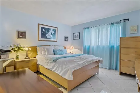 501 Blue Heron Drive Hallandale Beach FL 33009