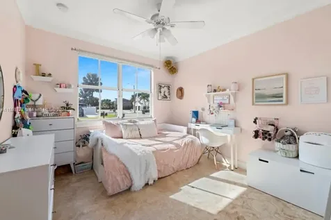 14561 SW 13th Terrace Miami FL 33184