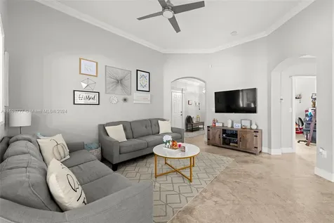 14561 SW 13th Terrace Miami FL 33184