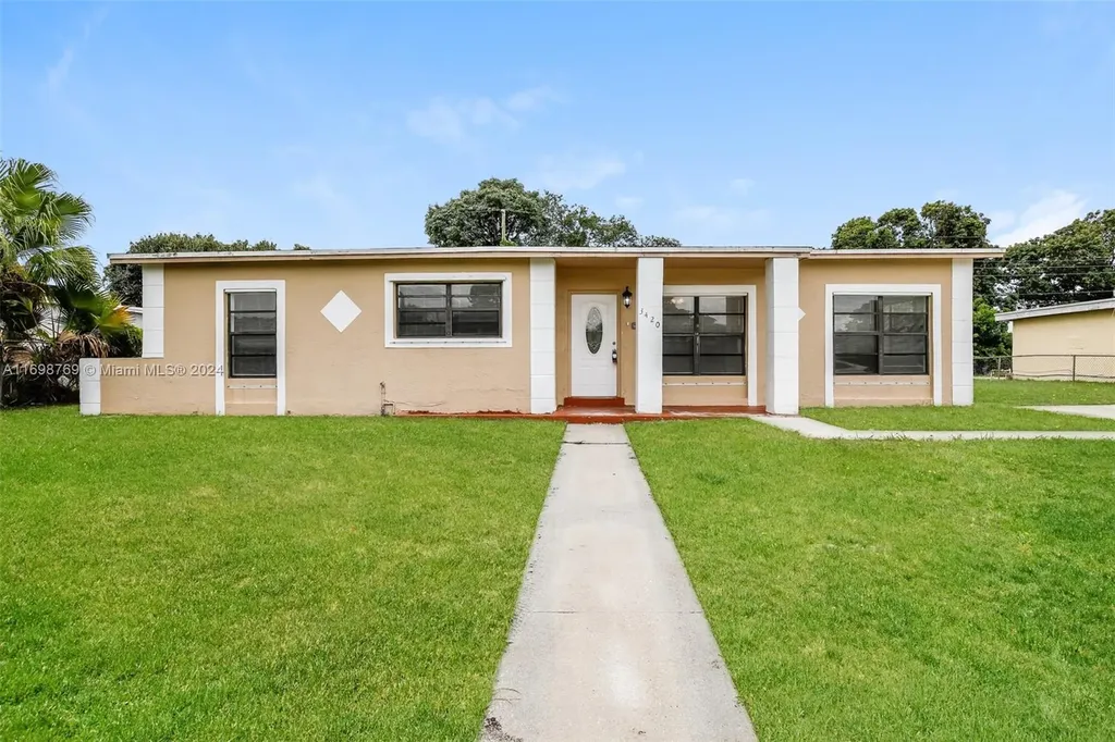 3420 NW 7th Street Lauderhill FL 33311