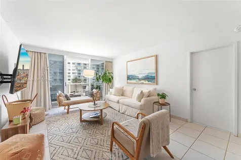 5700 Collins Avenue Miami Beach FL 33140