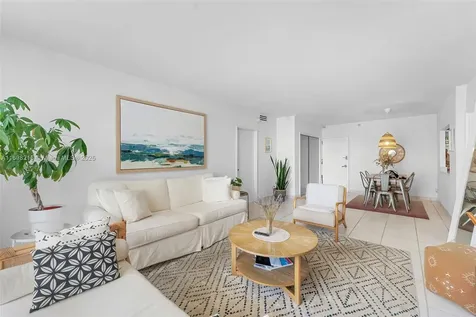 5700 Collins Avenue Miami Beach FL 33140