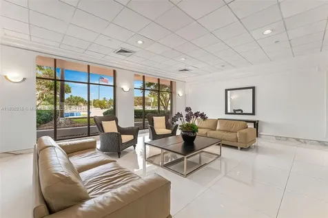 5700 Collins Avenue Miami Beach FL 33140
