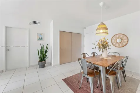5700 Collins Avenue Miami Beach FL 33140