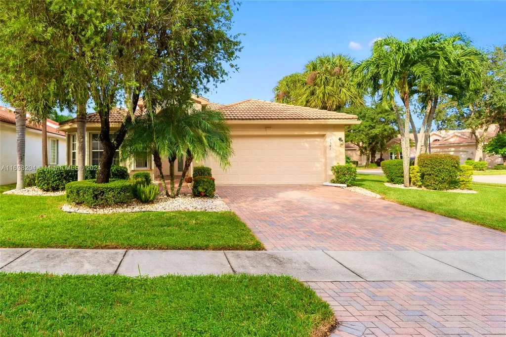 7543 Cape Verde Lane Lake Worth FL 33467
