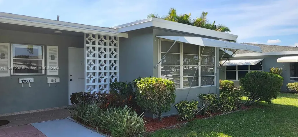 720 South Drive Delray Beach FL 33445