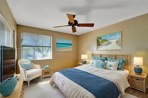 1104 N Hiatus Road Pembroke Pines FL 33026