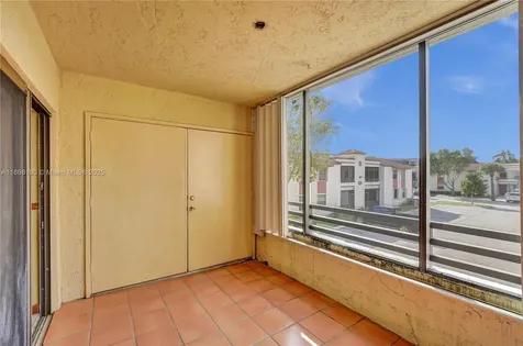 1104 N Hiatus Road Pembroke Pines FL 33026