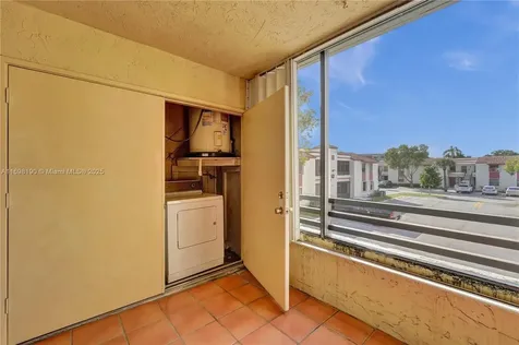 1104 N Hiatus Road Pembroke Pines FL 33026