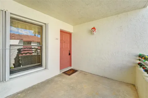 1104 N Hiatus Road Pembroke Pines FL 33026