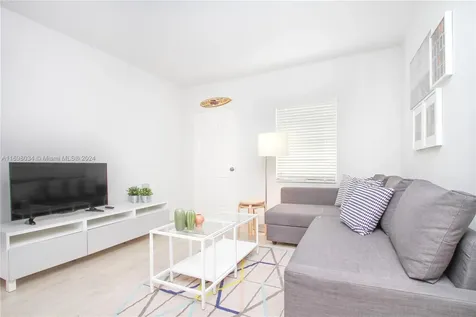 6238 SW 59th Place South Miami FL 33143