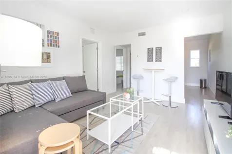 6238 SW 59th Place South Miami FL 33143