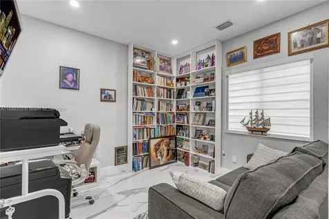 17635 SW 135th Avenue Miami FL 33177