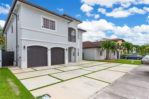 17635 SW 135th Avenue Miami FL 33177