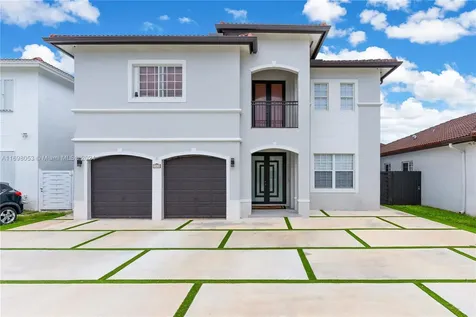17635 SW 135th Avenue Miami FL 33177