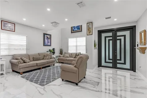 17635 SW 135th Avenue Miami FL 33177