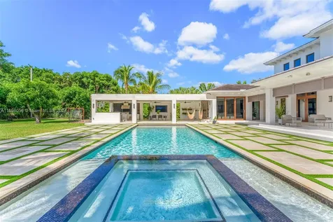 9050 SW 63rd Court Pinecrest FL 33156