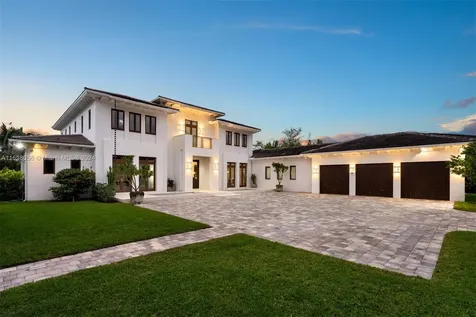 9050 SW 63rd Court Pinecrest FL 33156