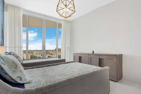16901 Collins Avenue Sunny Isles Beach FL 33160