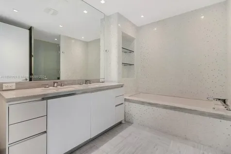 16901 Collins Avenue Sunny Isles Beach FL 33160