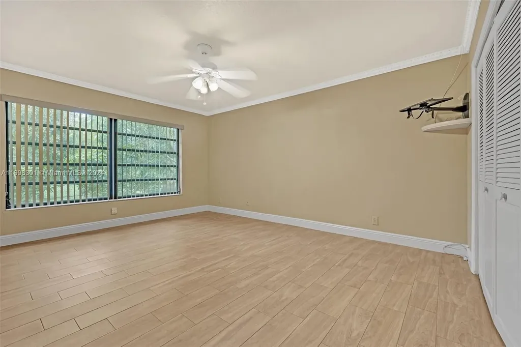 1600 Riverwood Lane Coral Springs FL 33071