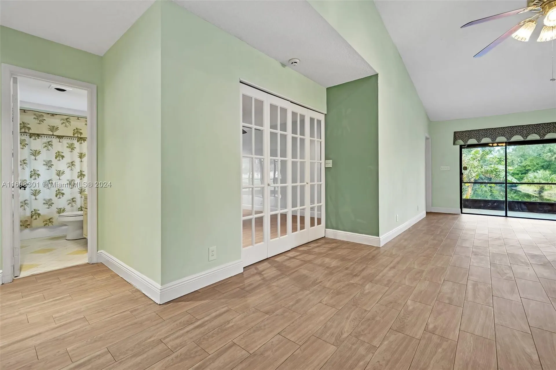 1600 Riverwood Lane Coral Springs FL 33071